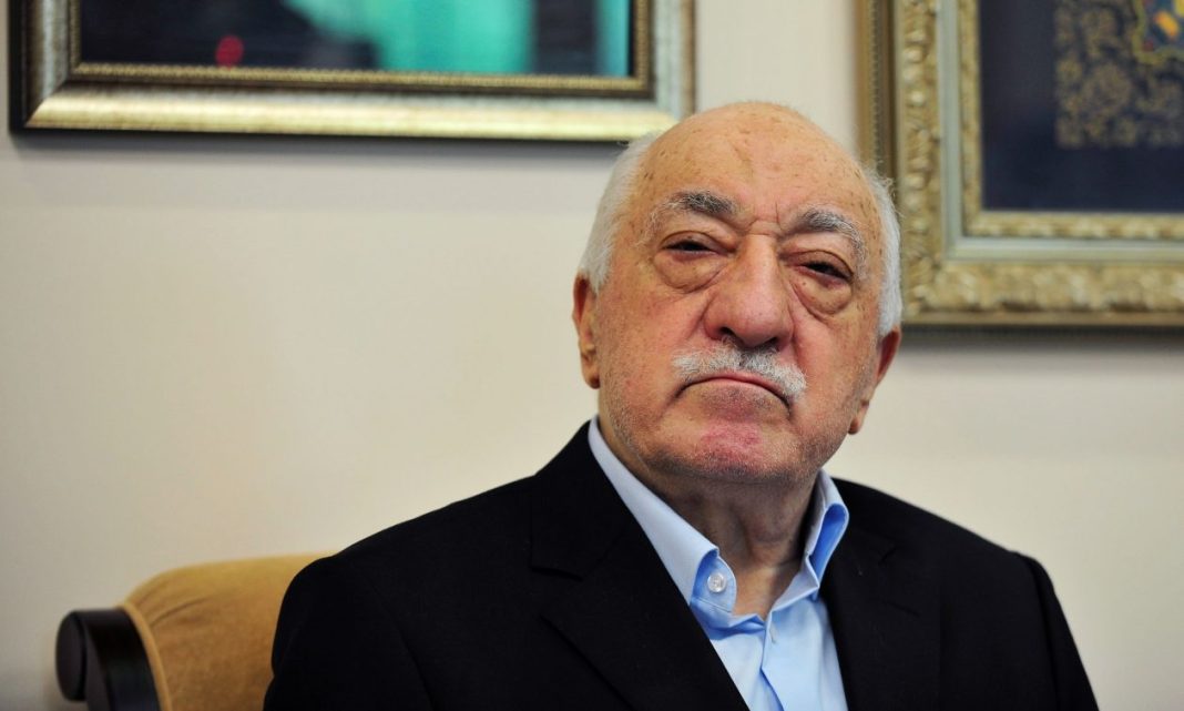 Νεκρός ο Γκιουλέν, ο μεγάλος πολιτικός εχθρός του Ερντογάν