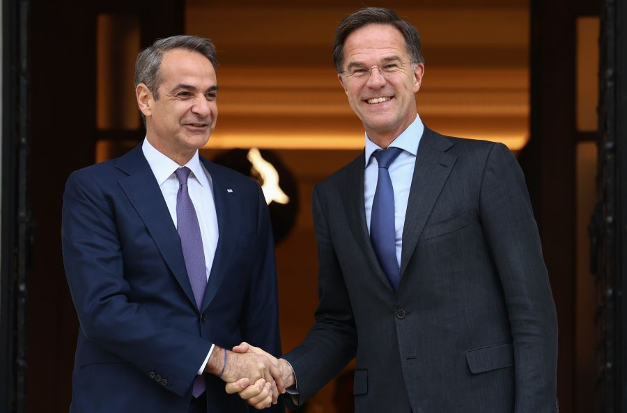 Συνάντηση Μητσοτάκη με τον Γενικό Γραμματέα του ΝΑΤΟ Μαρκ Ρούτε στην Αθήνα