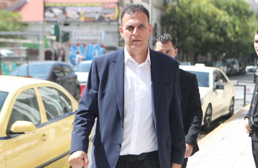 Γιώργος Καραμέρος για την απαξιωτική αντιμετώπιση του δημοσιογράφου Χρήστου Αβραμίδη από τον Παύλο Μαρινάκη