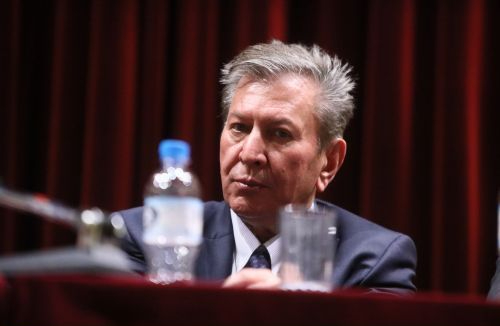 Καρακούσης για συνάντηση Φάμελλου – Κοτζια: «Εξέτασαν τη συγκρότηση ευρύτερου αντιπολιτευτικού μετώπου με συντονιστή τον Τσίπρα»