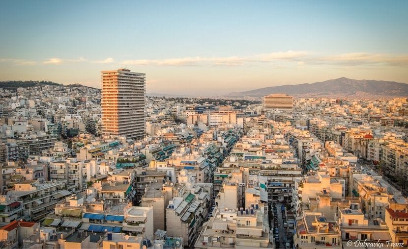 Δημοσκόπηση Metron Analysis: Σύγχρονη απειλή για τους Έλληνες οι οικονομικές ανισότητες