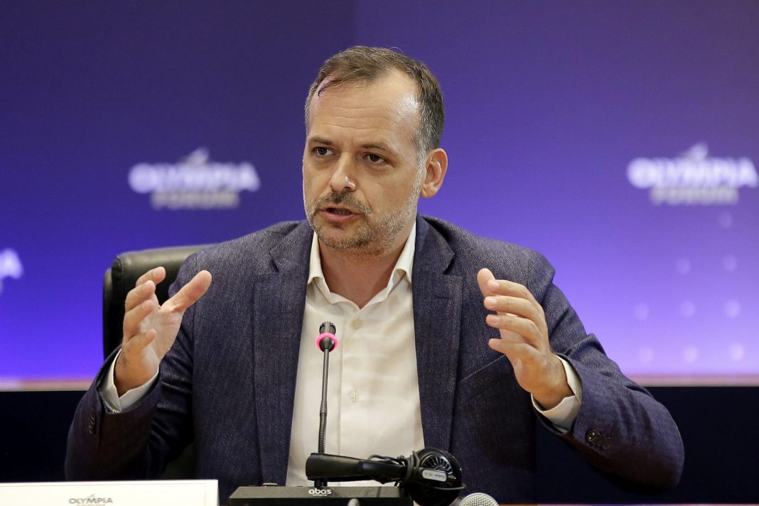 Eπιστολή Δούκα σε Σταϊκούρα για τα Εξάρχεια: «Να υπάρξει άμεση συμμόρφωση στις δικαστικές αποφάσεις για το μετρό»