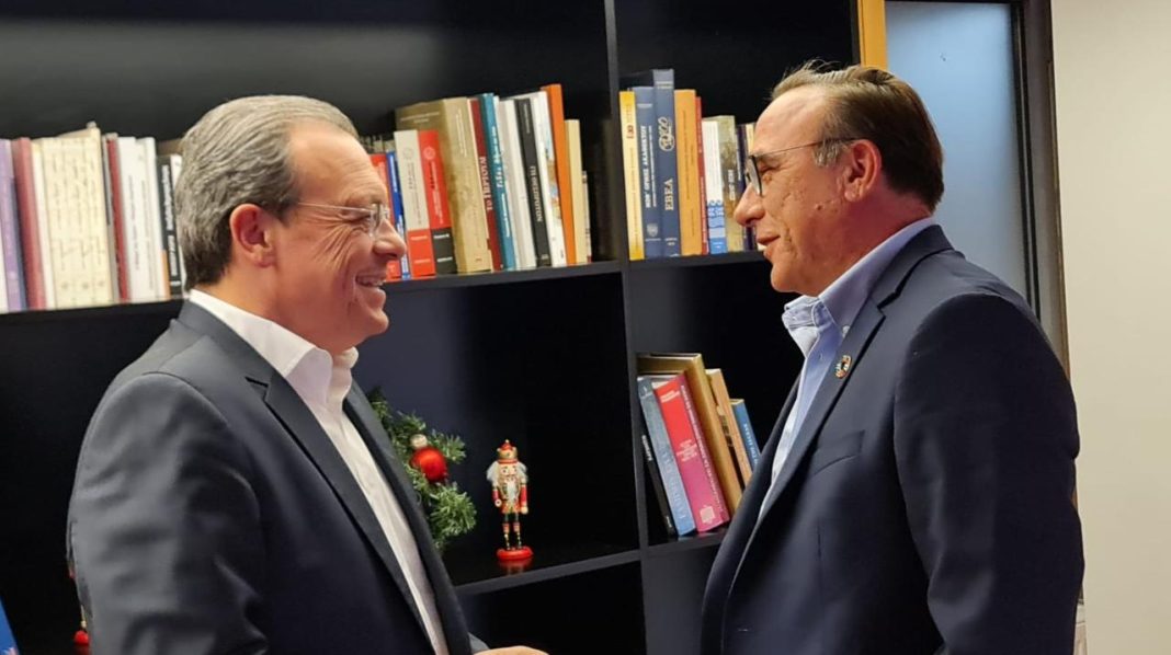 Συνάντηση Φάμελλου – Κόκκαλη: «Συμφωνήθηκε η ανάγκη συνεννόησης του προοδευτικού κόσμου»