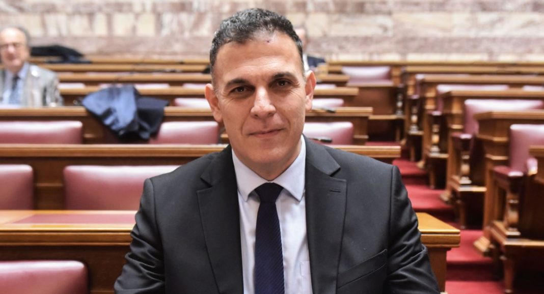 Kαραμέρος: «Βιάστηκαν να ξεγράψουν τον ΣΥΡΙΖΑ ως αξιωματική αντιπολίτευση»