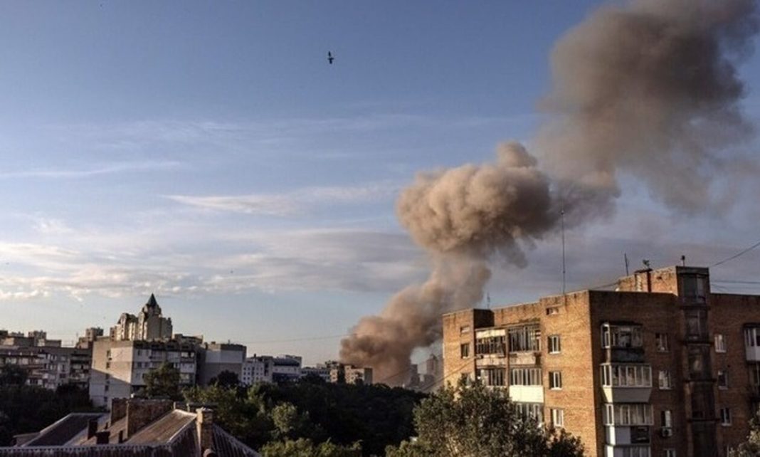 Ουκρανία: Τουλάχιστον τέσσερις νεκροί και 19 τραυματίες από ρωσική πυραυλική επίθεση στη Ζαπορίζια