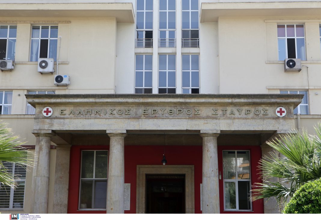 Έπεσε ασανσέρ στον Ερυθρό Σταυρό – Σοβαρά 4 τραυματίες