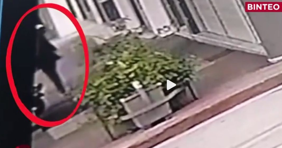 Βίντεο ντοκουμέντο από απόπειρα αρπαγής 13χρονης στο Μπουρνάζι – Πώς την έσωσε περαστική