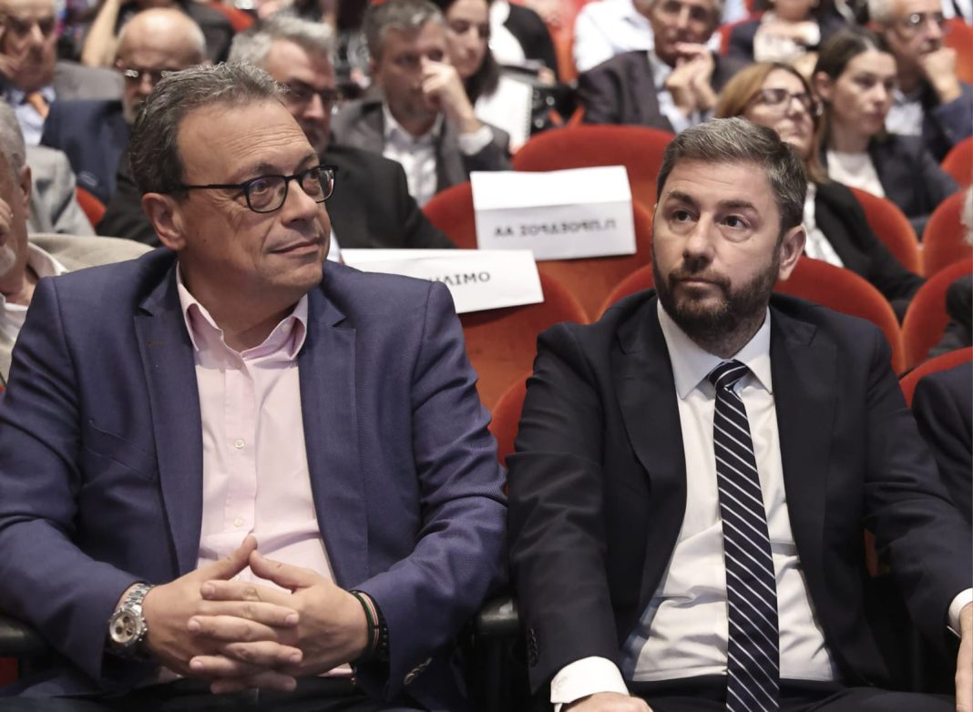 Η κίνηση Φάμελλου βάζει το ΠΑΣΟΚ σε νέες αναταράξεις