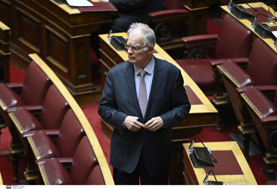 Μοιράζει 1 εκ. ευρώ ο Τασούλας στην Περιφέρειά του την τελευταία ημέρα της θητείας του