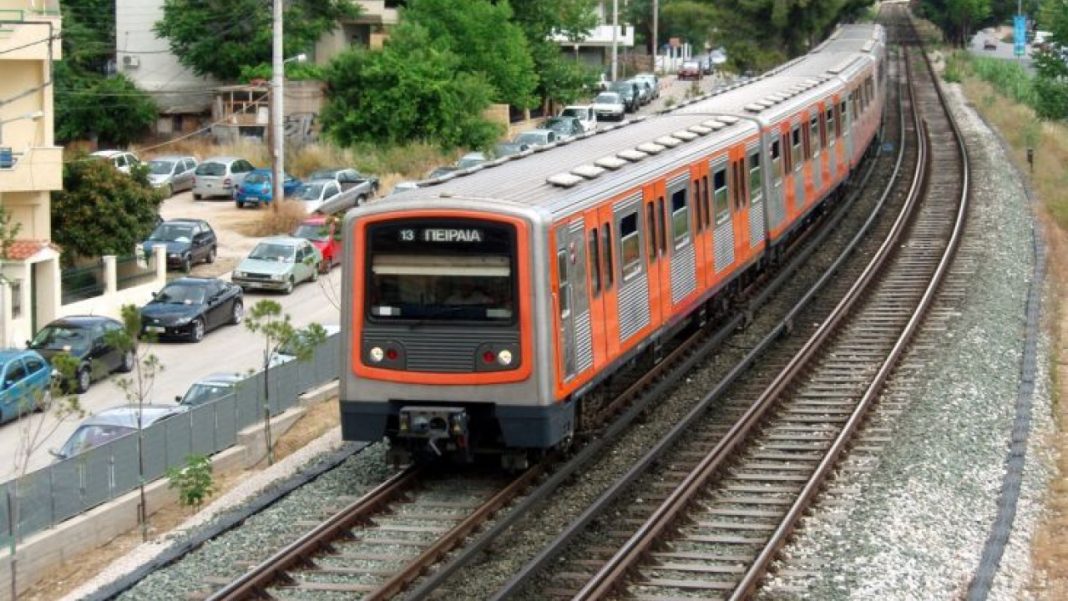 Έκτακτο: Σταμάτησαν τα δρομολόγια του ΗΣΑΠ στη Νέα Ιωνία – «Υπάρχει κόσμος στις γραμμές»