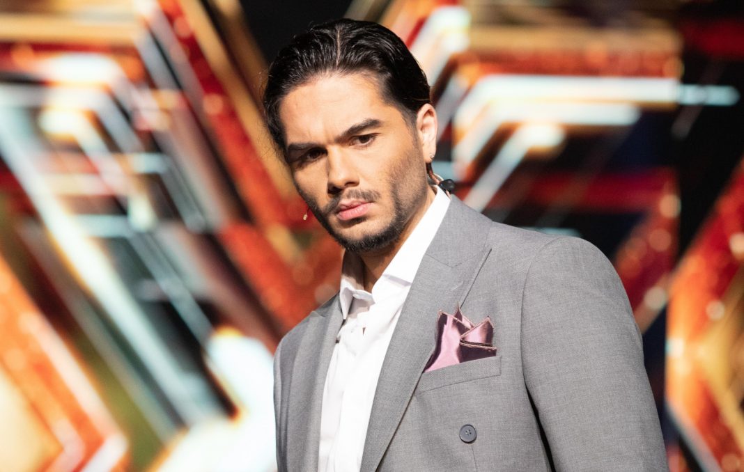 Χρήστος Μάστορας: Νέα ανάρτηση με υπονοούμενα μετά τη συναυλία στη Χειμάρρα