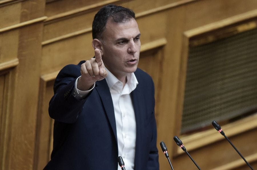 Γιώργος Καραμέρος