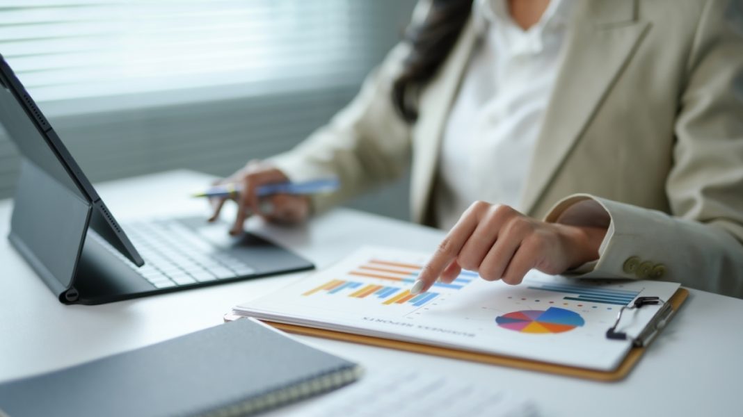 εργασία δουλειά