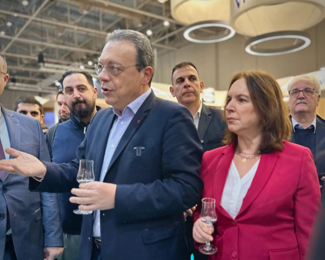 Φάμελλος: «Χρειάζεται να λύσουμε τα θέματα της άδικης κερδοφορίας των λίγων»