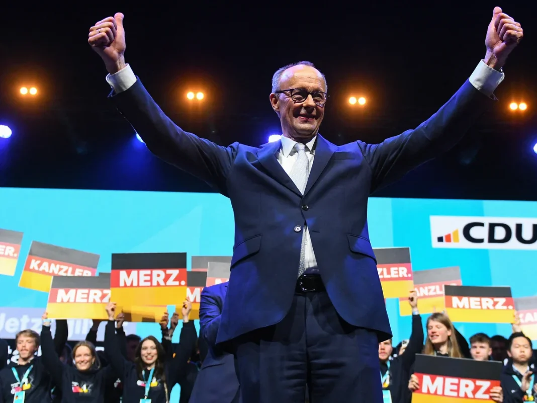 Φρίντριχ Μερτς