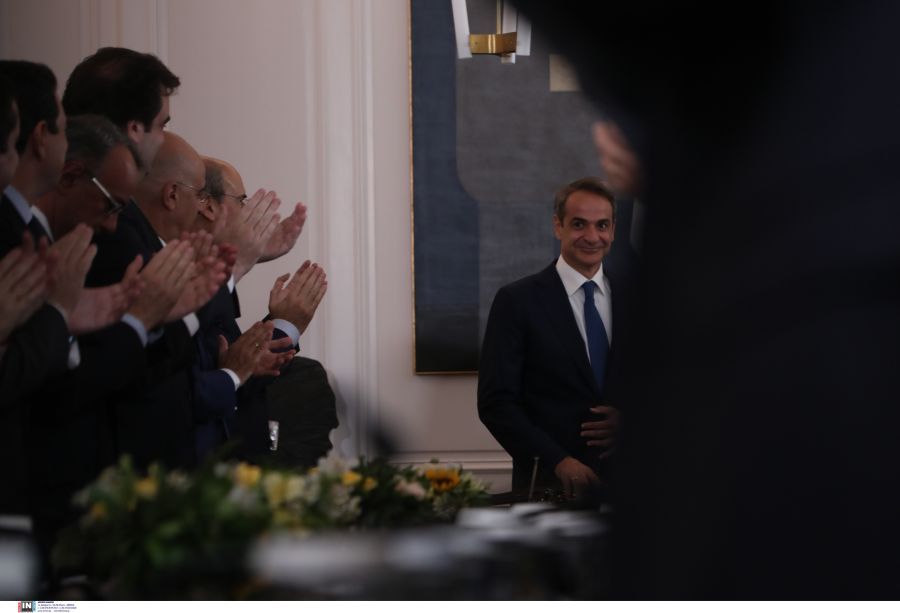 «Εμένα μπορεί να με αλλάξει αλλά αυτός είναι τελειωμένος» είπε Υπουργός της ΝΔ για Μητσοτάκη