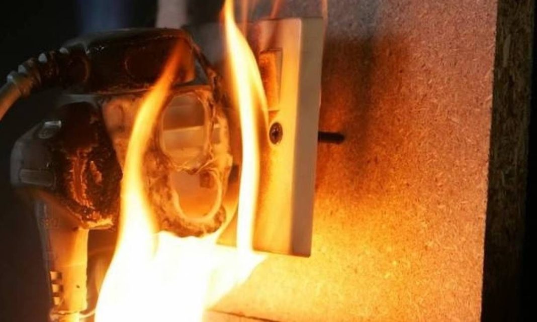 Η συσκευή που δεν πρέπει να μένει στην πρίζα μετά την χρήση της