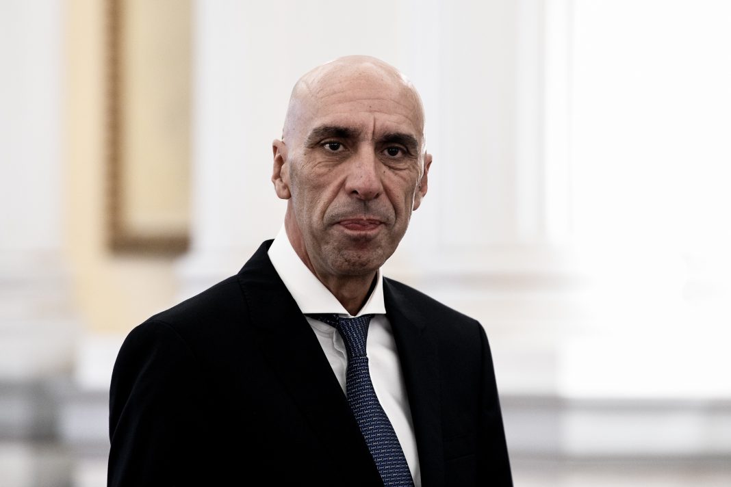 Γιάννης Μπρατάκος