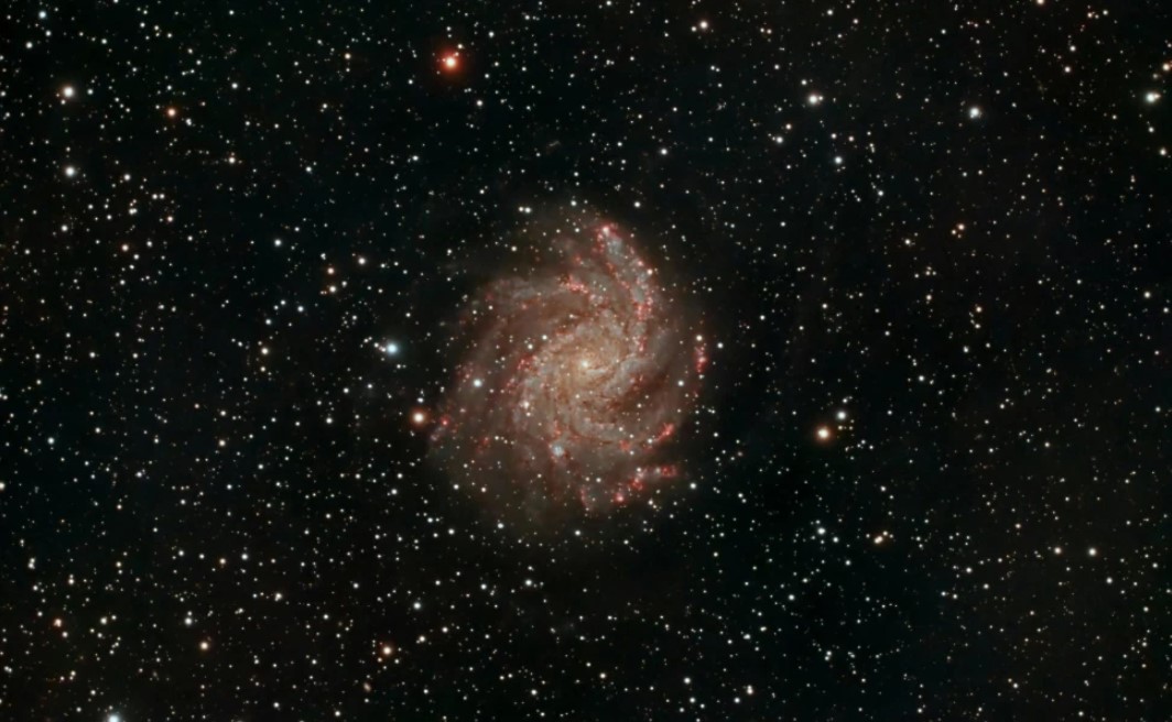 Αποκάλυψη: Δύο μαύρες τρύπες συγχωνεύτηκαν σε μία, που κατευθύνεται προς τη Γη με μεγάλη ταχύτητα