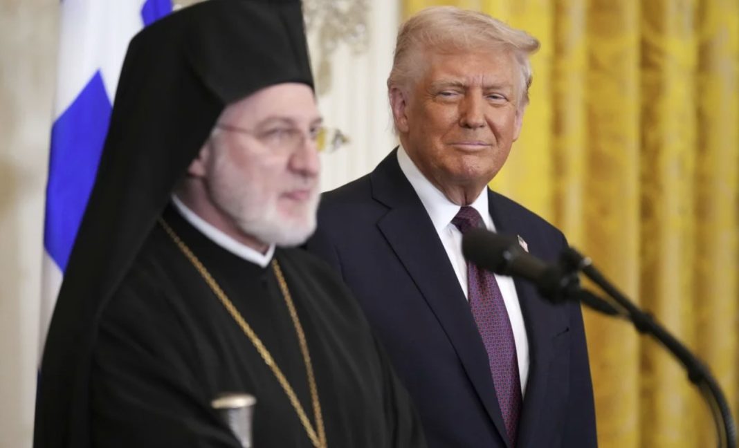 Ντόναλντ Τραμπ για 25η Μαρτίου: «Οι Έλληνες τα πάνε καλά»