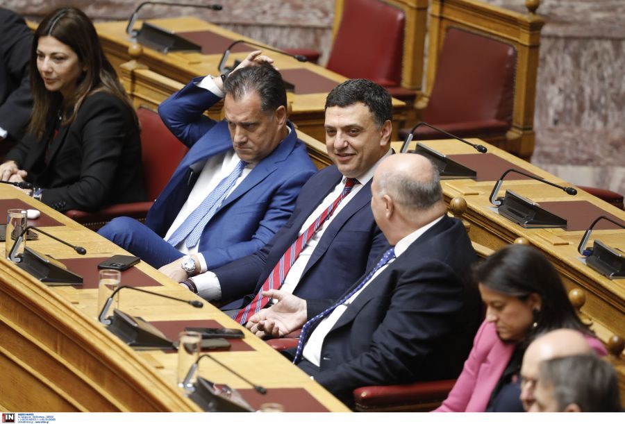 Στα «κάγκελα» με Μητσοτάκη Άδωνις – Κικίλιας για αυξήσεις στους ένστολους