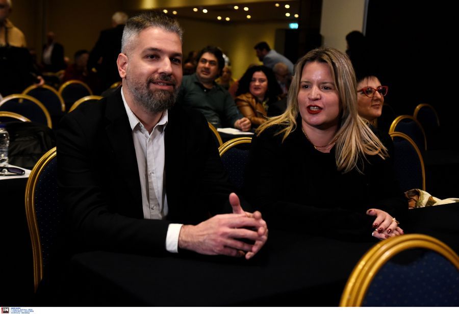 Αντωνοπούλου και Μελίδης από το ΠΑΣΟΚ στον ΣΥΡΙΖΑ: «Ενώνουμε δυνάμεις με στόχο την προοδευτική αλλαγή»