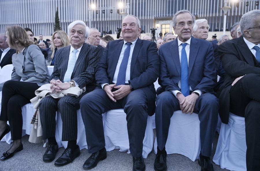 Σαμαράς: Νέο κόμμα από το φθινόπωρο; Τί θα κάνουν οι “γαλάζιοι” βουλευτές – Ο ρόλος του Καραμανλή