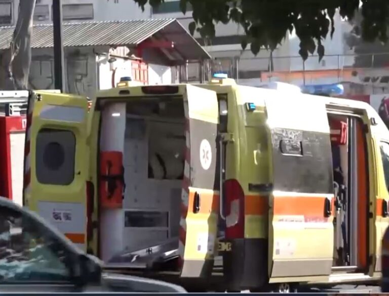 Ρουφ: Nεκρή και η 61χρονη επιβάτης του ΤΑΧΙ που έπεσε χθες σε κολώνα στην Πειραιώς