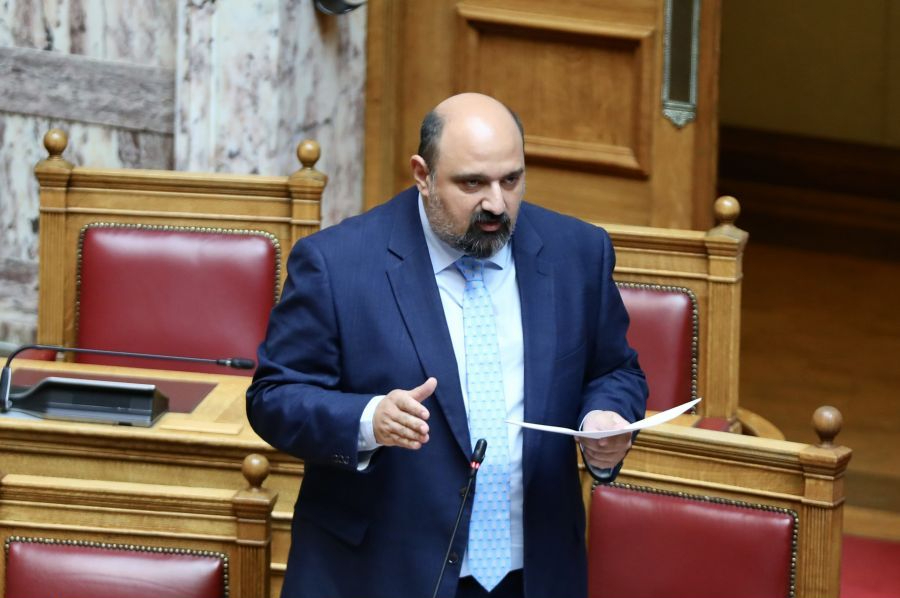 Ο Τριαντόπουλος δημοσίευσε το e-mail για την αλλοίωση του χώρου του δυστυχήματος στα Τέμπη – Τι αναφέρει