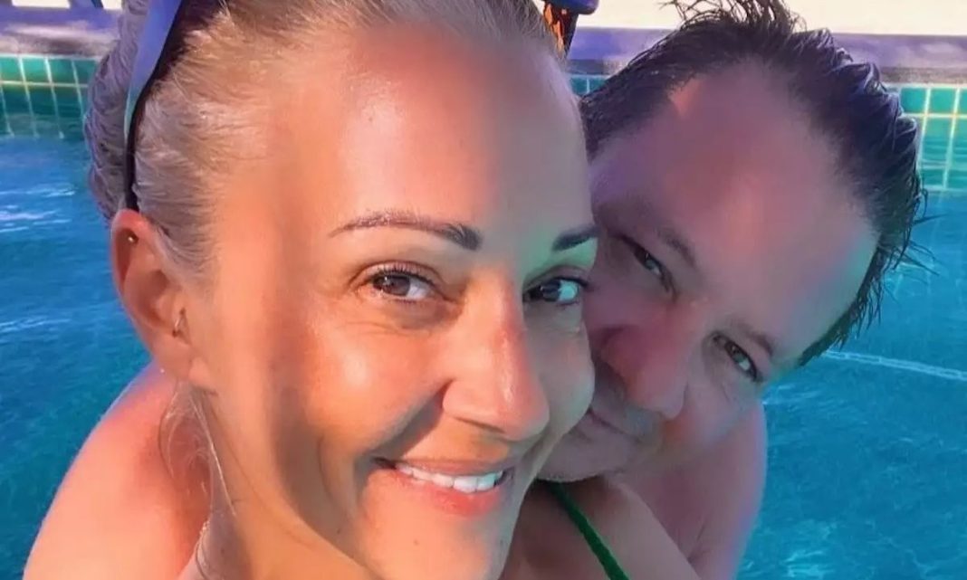 Απόστολος Λύτρας: Έκανε πρόταση γάμου στη νέα του σύντροφο – «Yes I do», απάντησε