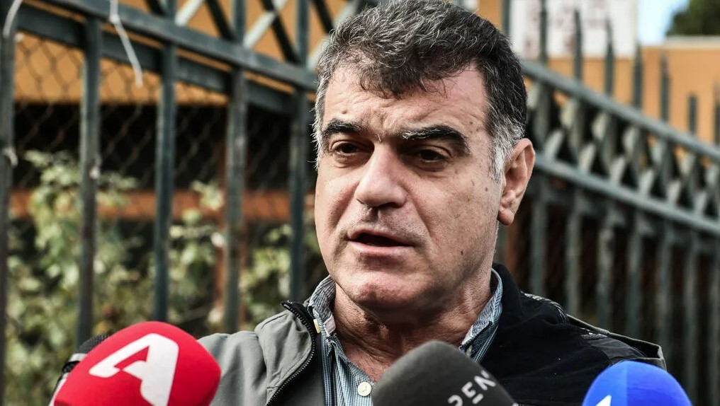 Σάλος με το άρθρο του Κώστα Βαξεβάνη για το ΣΥΡΙΖΑ