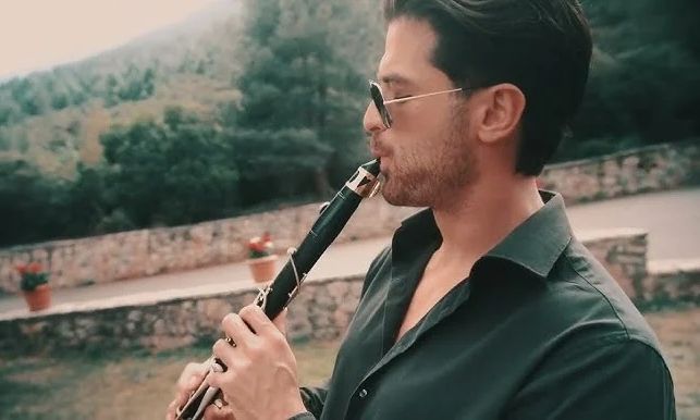 Άρης Μουγκοπέτρος