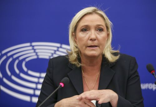 Παρίσι: «Μάχη» συγκεντρώσεων-Αριστερά, Aκροδεξιά και Μακρόν σε «κόντρα»