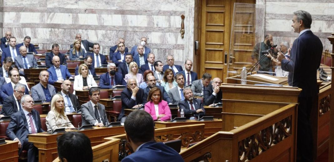 Κυριάκος Μητσοτάκης: Πάει στην ΚΟ της ΝΔ για να σταματήσει την αμφισβήτησή του