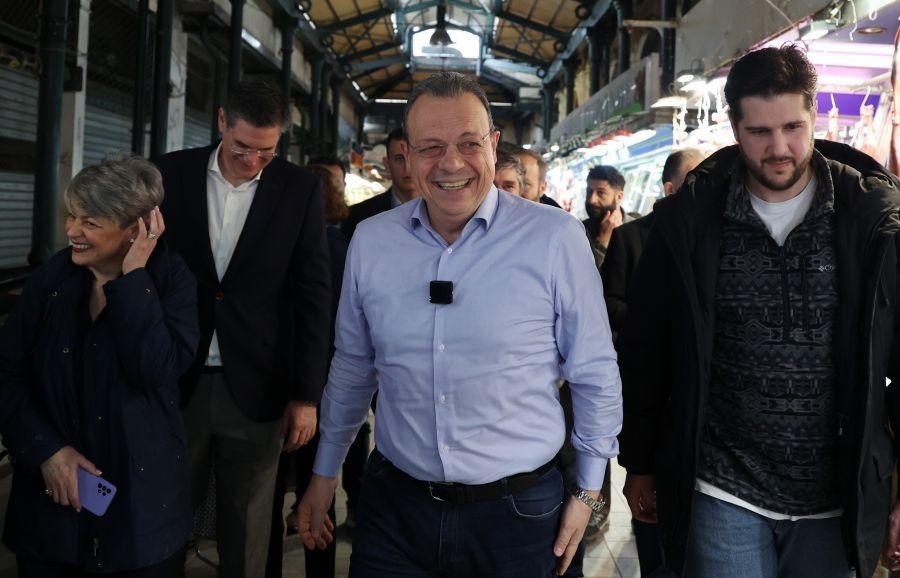 Φάμελλος: «Η κυβέρνηση έχει μετατρέψει το πασχαλιάτικο τραπέζι σε πολυτέλεια»