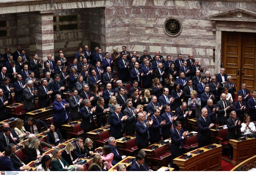 Έρχεται νέα ερώτηση «γαλάζιων» βουλευτών μετά το Πάσχα – Πονοκέφαλος για το Μαξίμου