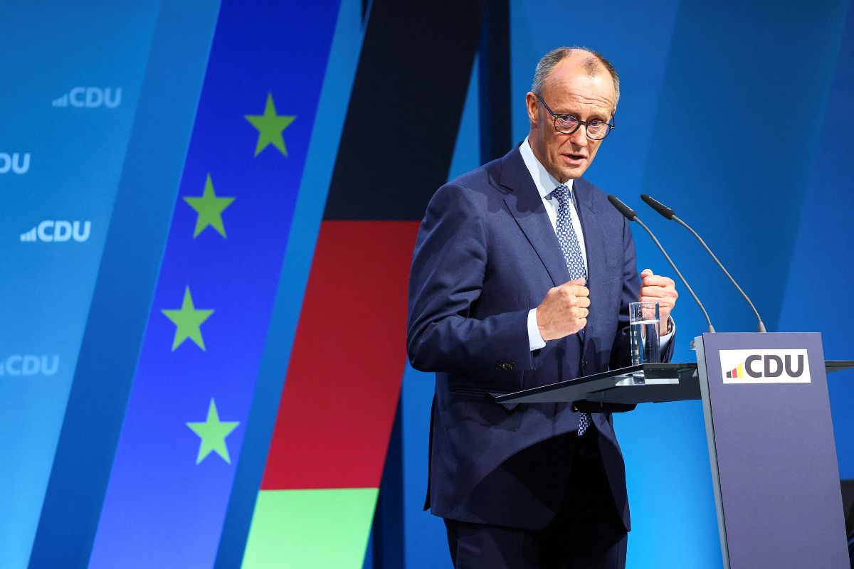 Φρίντριχ Μερτς